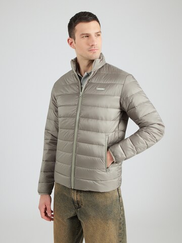 JACK & JONES Between-Season Jacket 'JJLouis' in Green: front