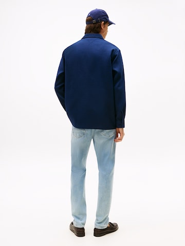 Coupe regular Chemise TOMMY HILFIGER en bleu : derrière