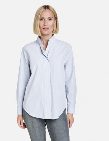 GERRY WEBER Blouse in Blue: front