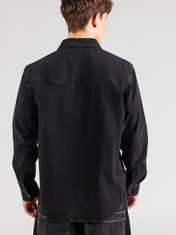 melns WRANGLER Standarta piegriezums Krekls: no aizmugures