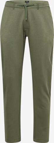 QS Tapered Pants in Green: front