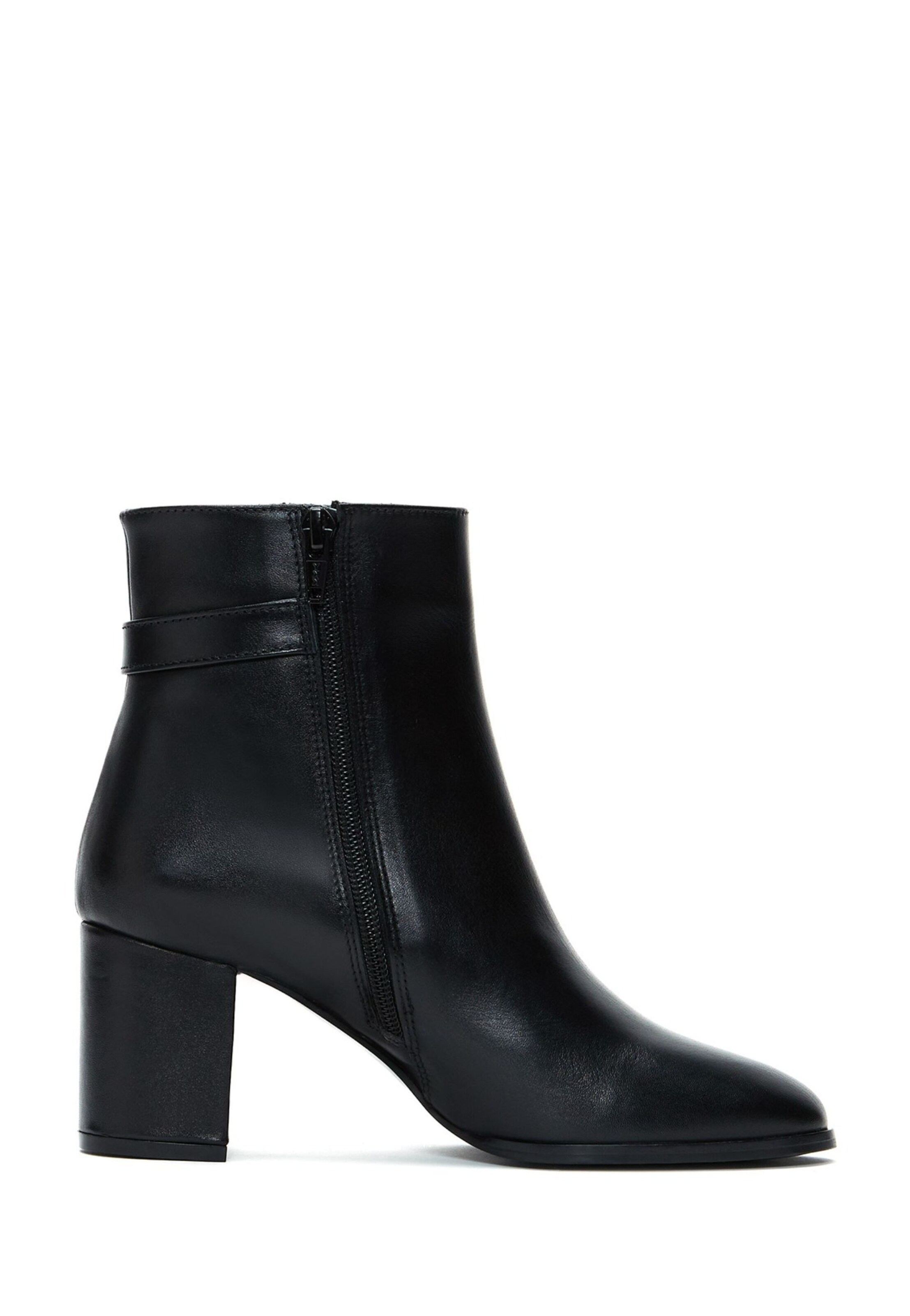 Ankle boots di Derimod in nero