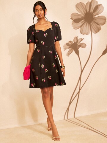 love & roses Dress in Black