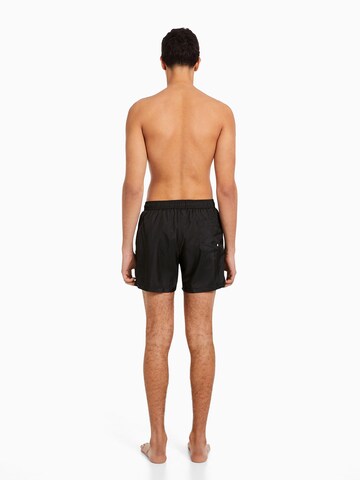 Bershka Badshorts i svart