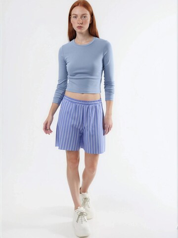 Busem Shirt in Blau