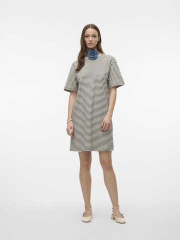 Robe VERO MODA en beige