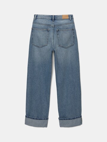 Pull&Bear Loosefit Jeans in Blau