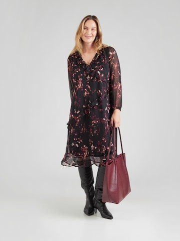 Rochie 'CARINDIGO' de la ONLY Carmakoma pe negru: față