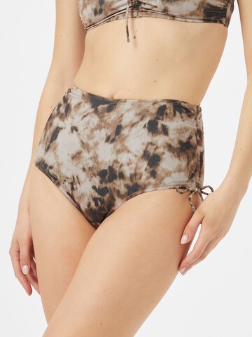 Samsøe Samsøe Bikini Bottoms 'Gytea' in Brown: front