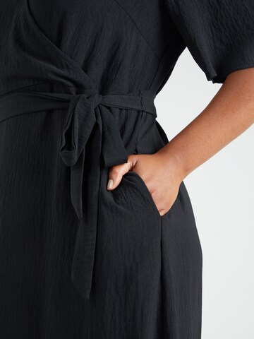 Rochie 'VMCMANNI' de la Vero Moda Curve pe negru