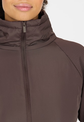 Athlecia Outdoorjacke 'Ayanda' in Braun