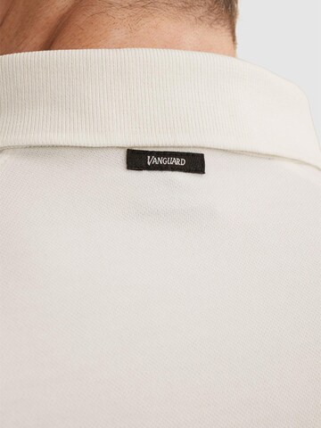 Maglietta 'Polo shirt in piqué blend' di VANGUARD in bianco