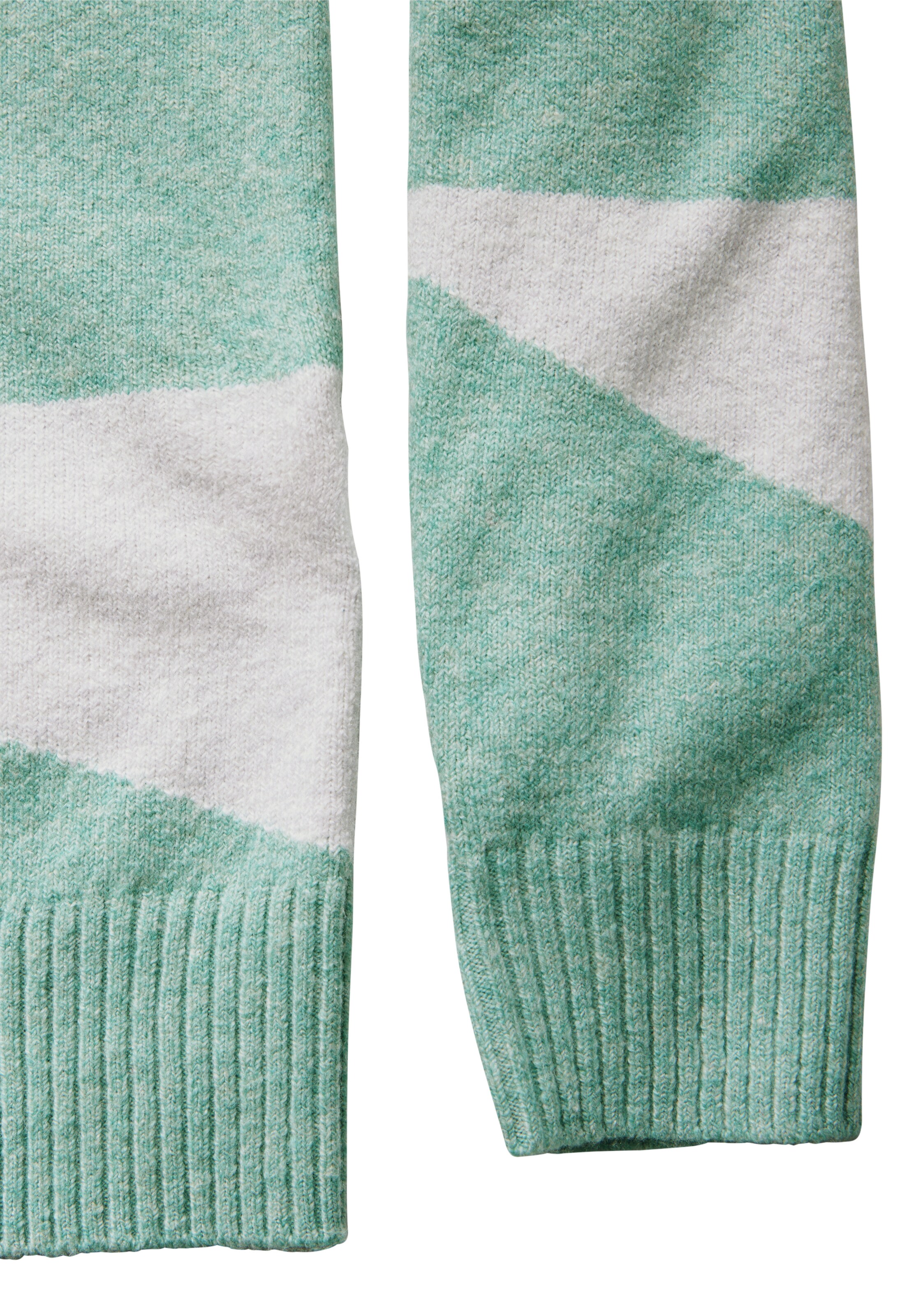 CECIL Sweater in Green