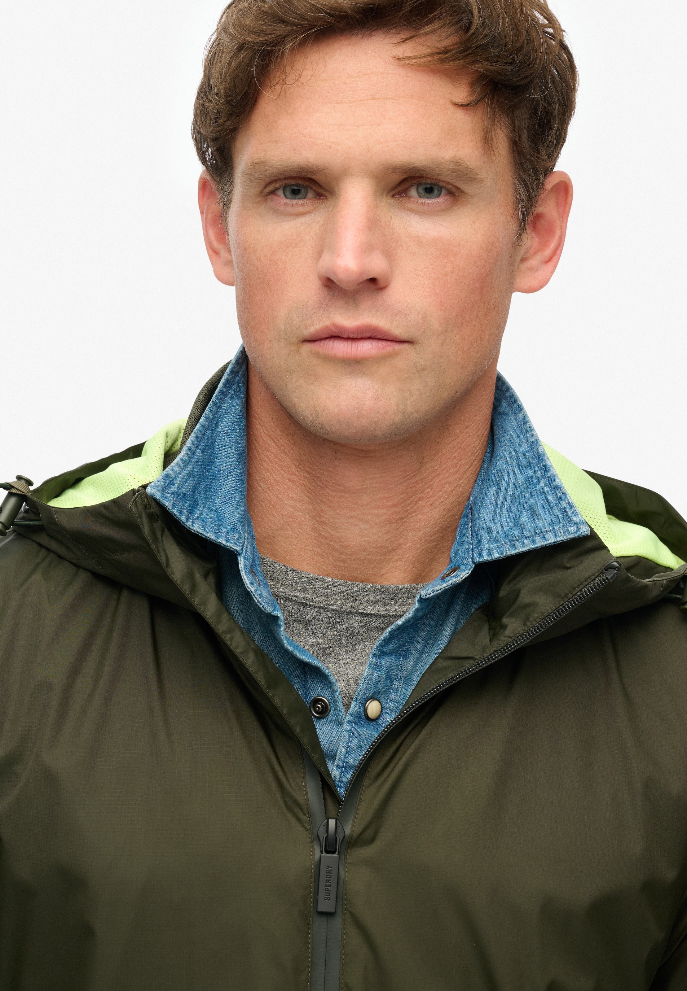 Superdry Performance Jacket in Green