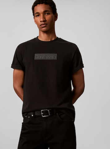 T-Shirt '20S' Calvin Klein en noir : devant