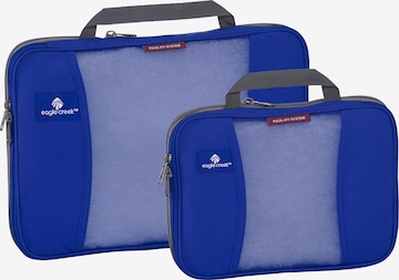 EAGLE CREEK Garment Bag in Blue: front