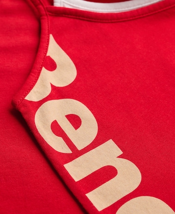 Haut 'Bench x Superdry &Co' BENCH en rouge