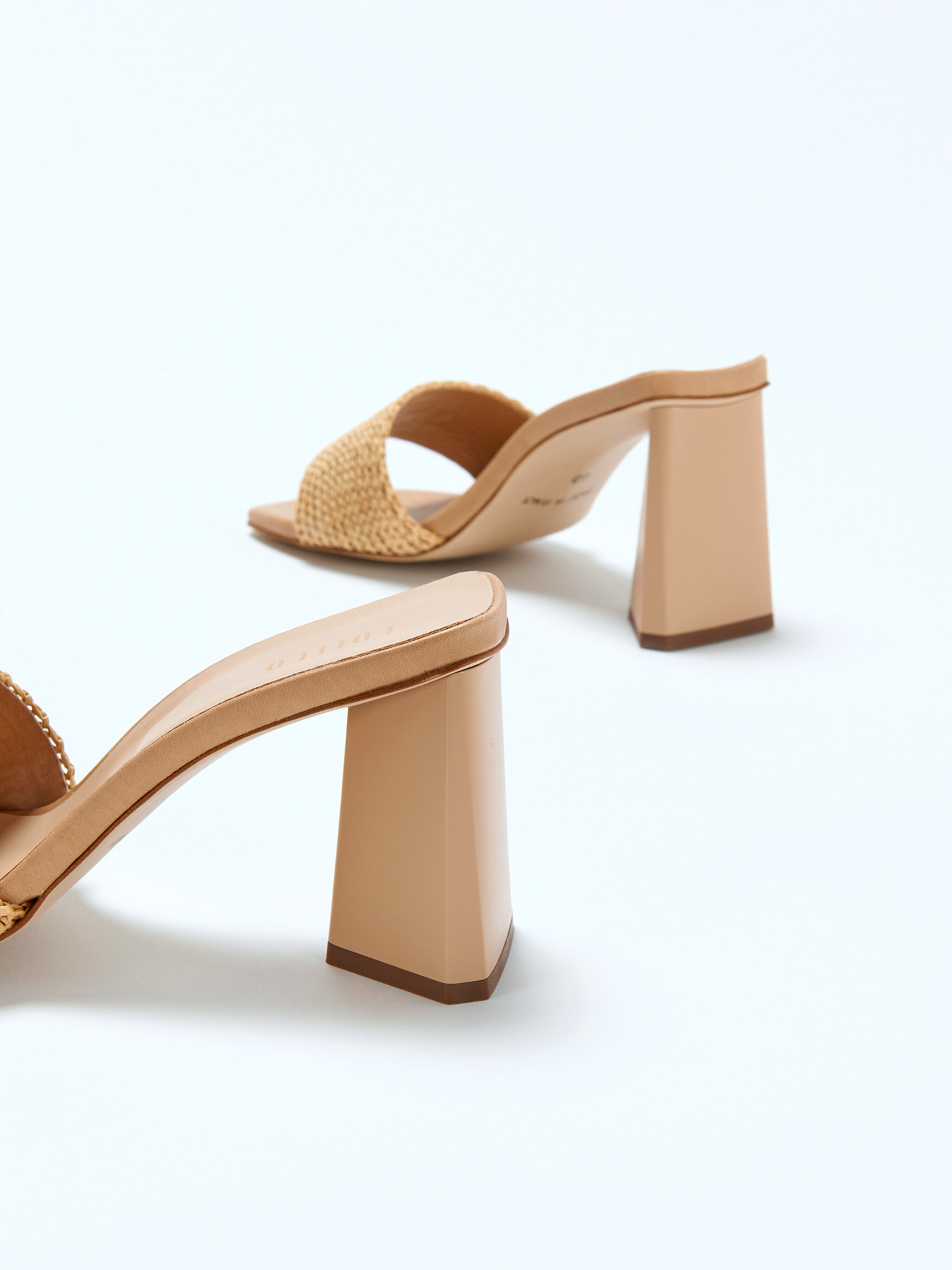 EDITED Producten Pumps 'Myha' Beige