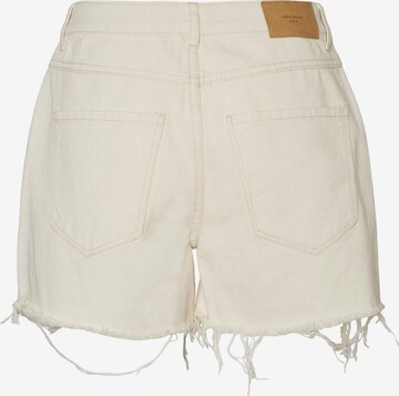 VERO MODA Loosefit Shorts 'Zuri' in Beige