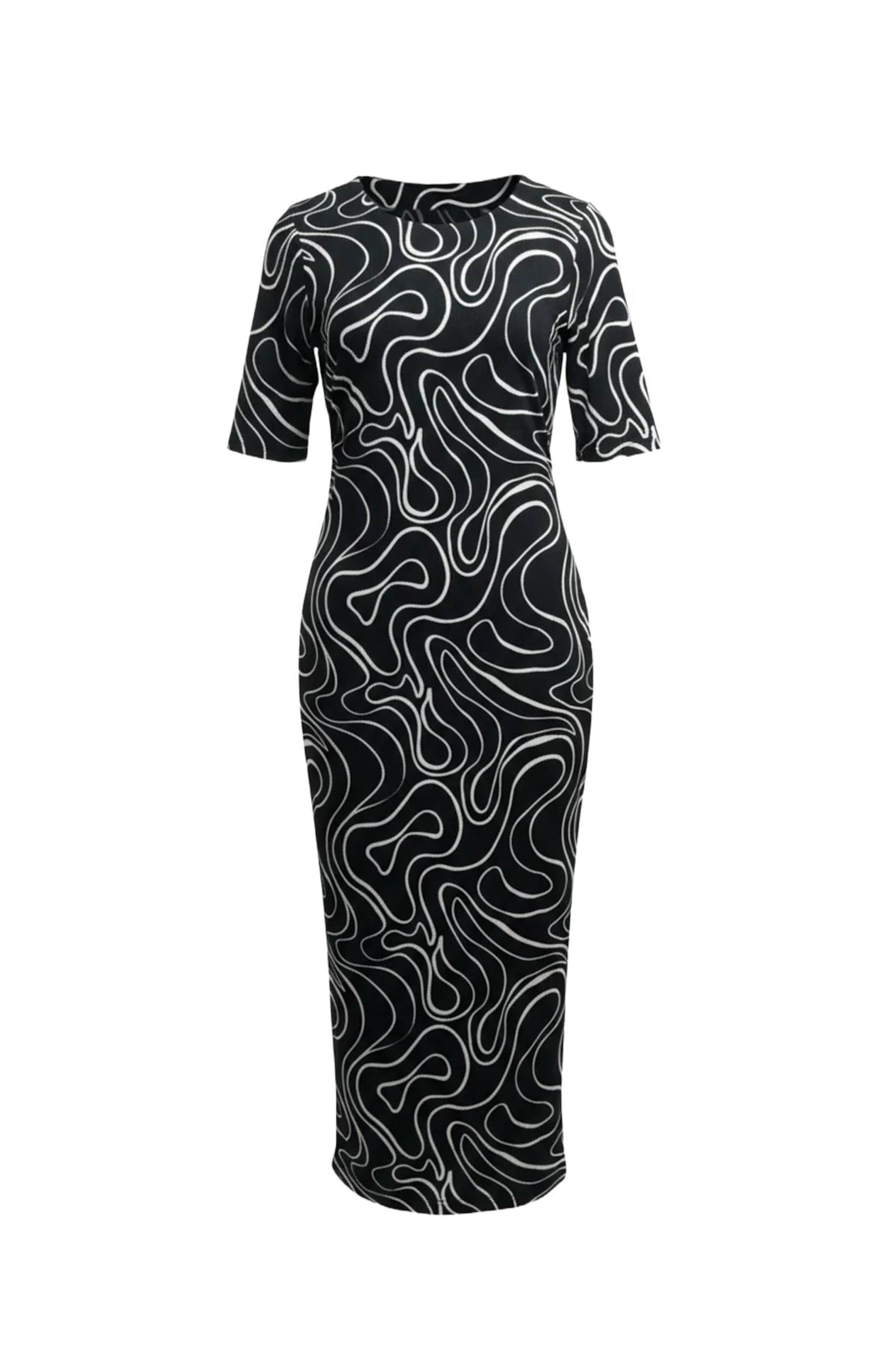 No Matter What Kleid in Schwarz: Vorderseite