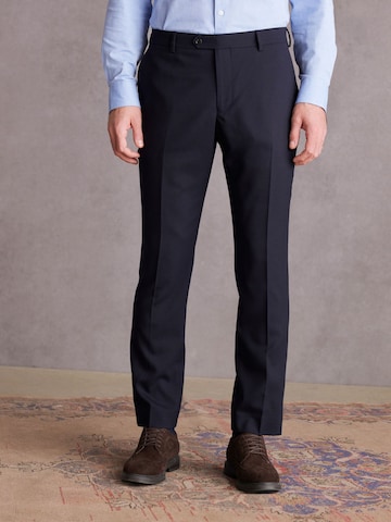 Regular Pantalon à plis Next en bleu