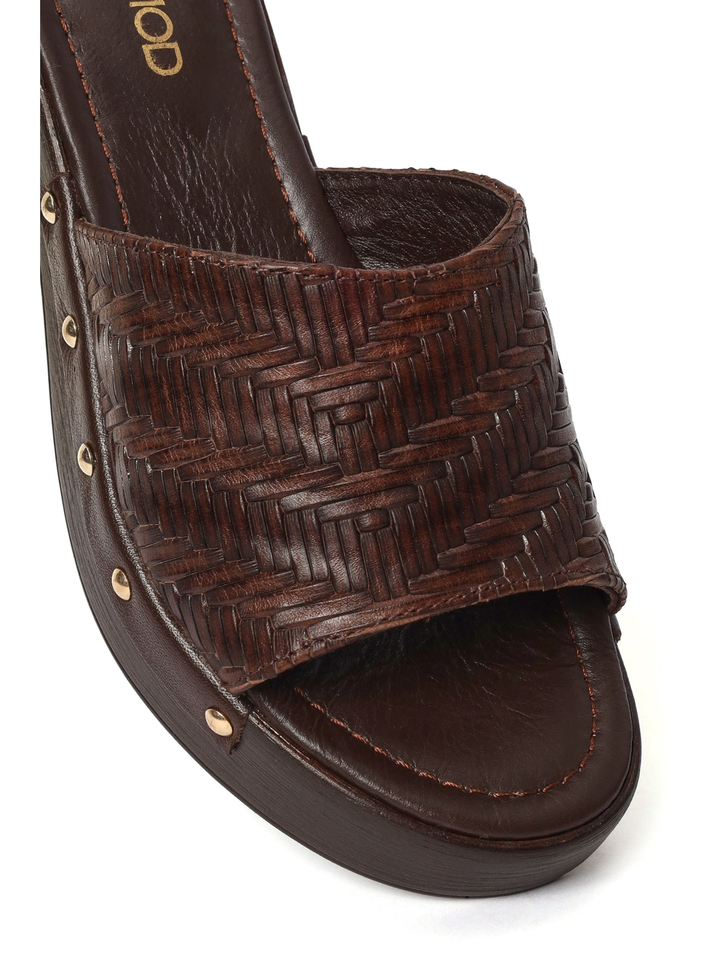 Derimod - Zapatos abiertos en marrón