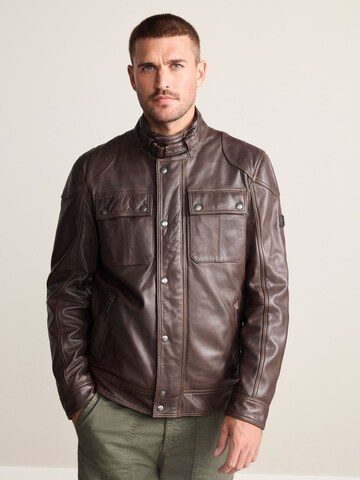 Next Jacke in Braun: Vorderseite