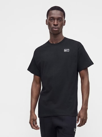Nike Sportswear Shirt in Zwart: voorkant
