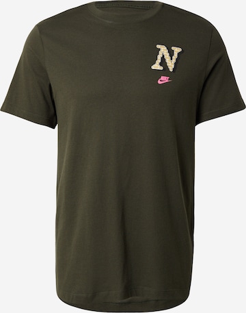 Nike Sportswear Koszulka 'CLUB NEO VARSITY' w kolorze zielony: przód