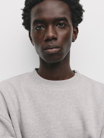 Felpa di Pull&Bear in grigio
