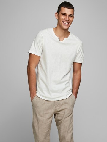 JACK & JONES Regular fit Тениска в сиво: отпред