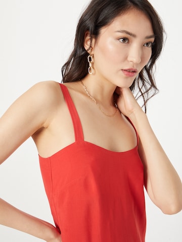 Sisley Letní šaty – červená