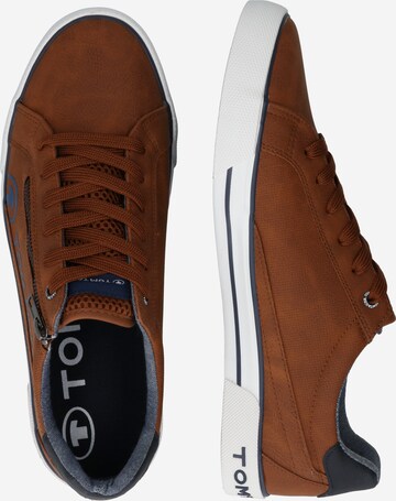 TOM TAILOR Sneakers laag in Bruin