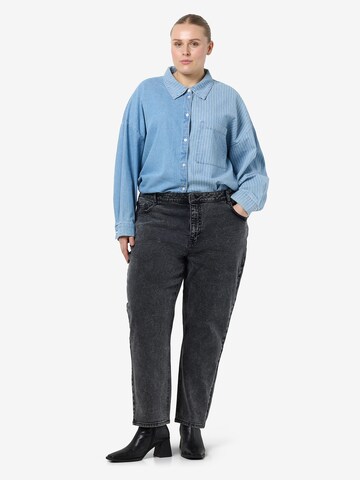 Noisy May Curve Конический (Tapered) Джинсы 'NMMONI' в Серый