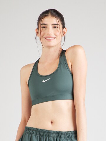 NIKE Bustier Sport-BH 'Swoosh' in Grün: Vorderseite