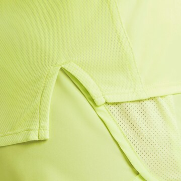 NIKE Sportshirt 'Race' in Grün