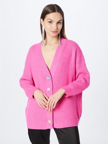 Geacă tricotată 'FRANKIE' de la Olivia Rubin pe roz: față