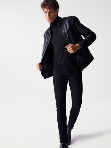 Salsa Jeans Tussenjas in Blauw