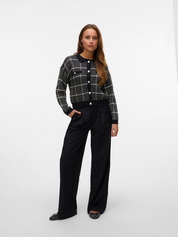 VERO MODA Gebreid vest 'VMShorna' in Zwart