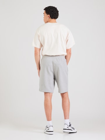 ADIDAS ORIGINALS Обычный Штаны 'Trefoil Essentials' в Серый