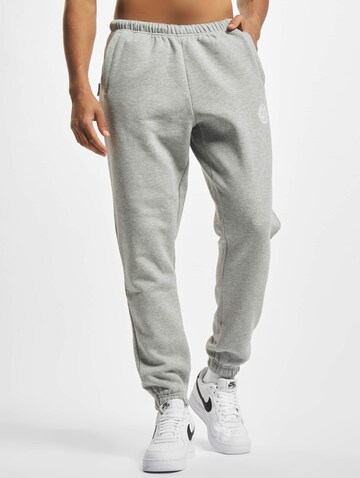 Regular Pantalon de sport Unfair Athletics en gris : devant