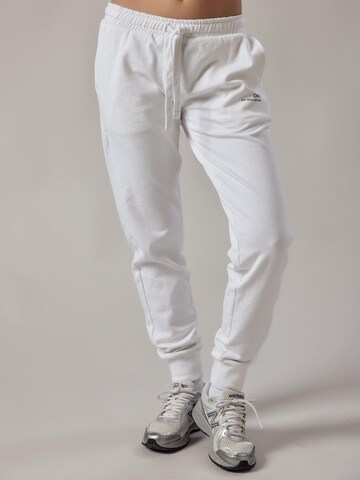 Pantaloni di OWN Off With Nature in bianco: frontale