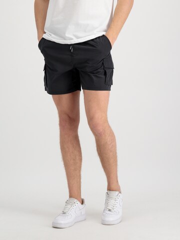 ALPHA INDUSTRIES Regular Cargobyxa i svart: framsida