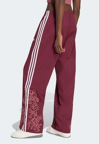 ADIDAS ORIGINALS Wide Leg Hose 'Firebird' in Rot