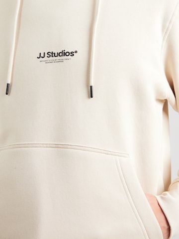JACK & JONES Sweatsuit 'JJESOHO' in Beige