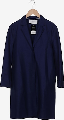 Harris Wharf London Jacket & Coat in M in Blue: front