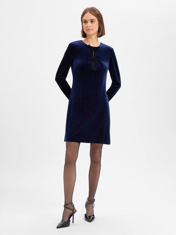 Robe Marie Lund en bleu