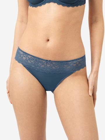 Mey Slip 'Amorous' in Blau
