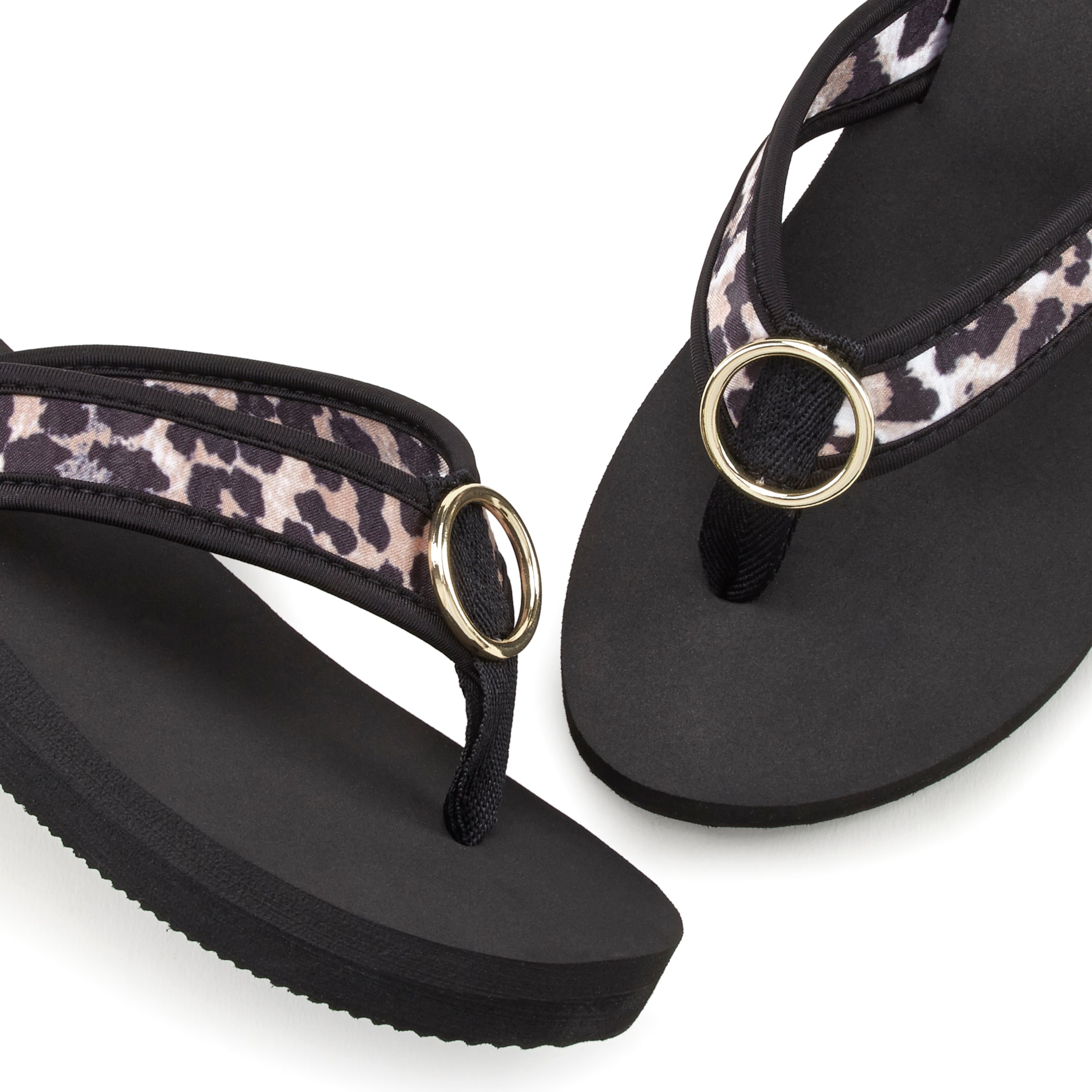 LASCANA T-Bar Sandals in Black