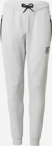 Tapered Pantaloni de la Superdry pe gri: față